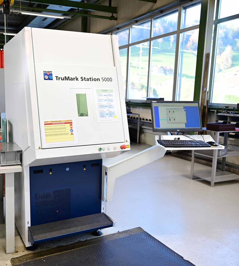 TruMark Laser Maschine bei Müller Martini Manufacturing.